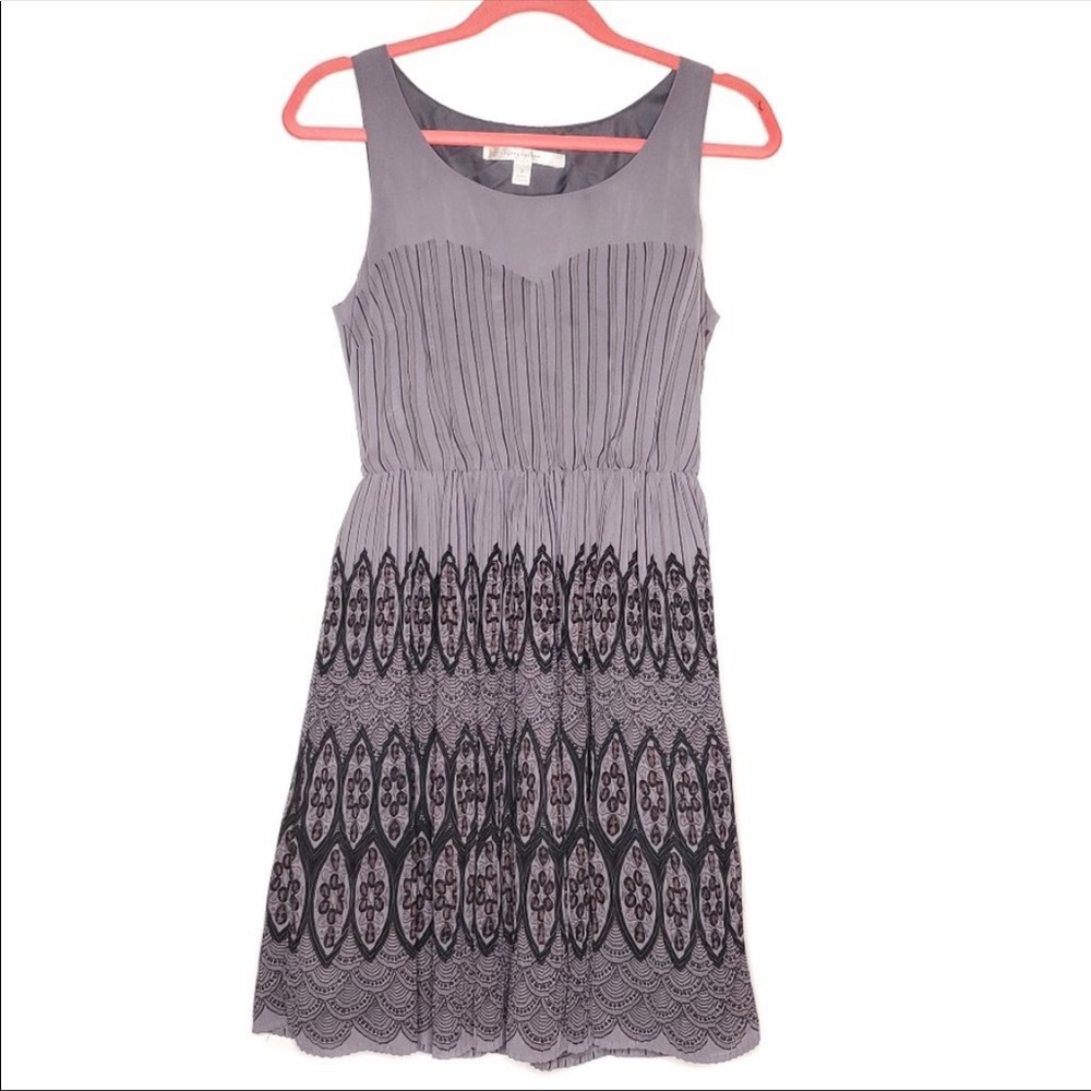 Lauren Conrad Gray Pleated Skirt Dress Size 6